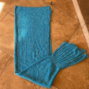 Mermaid tail blanket 🧜🏻‍♀️